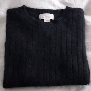 Vintage Black  Lambswool Blended Sweater